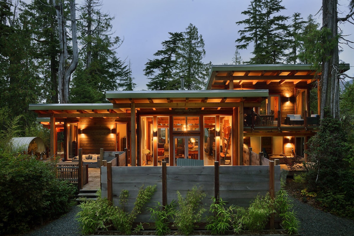 Waterfront luxury retreat on Jensen Bay in Tofino, British Columbia - custom-built home steps from Chesterman Beach