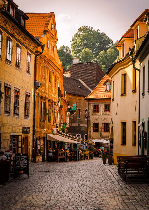Outdoor cafe in Cesky