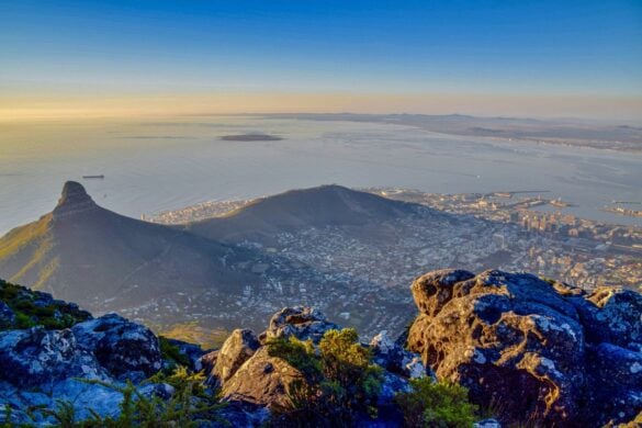 The Ultimate Cape Town Guide: 12 Things to Do & Places to Go for Young Adults