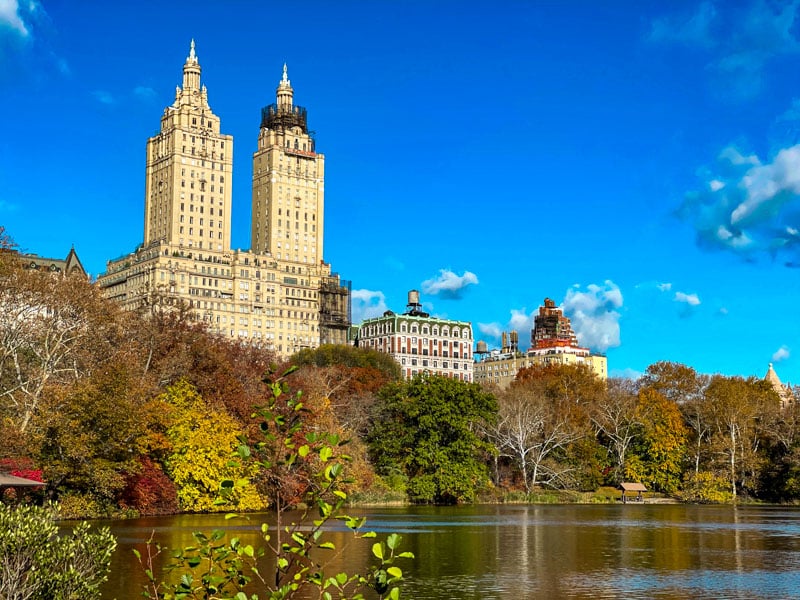 Central Park: Spanning over 840 acres, this urban oasis provides natural beauty, recreation, and cultural events.