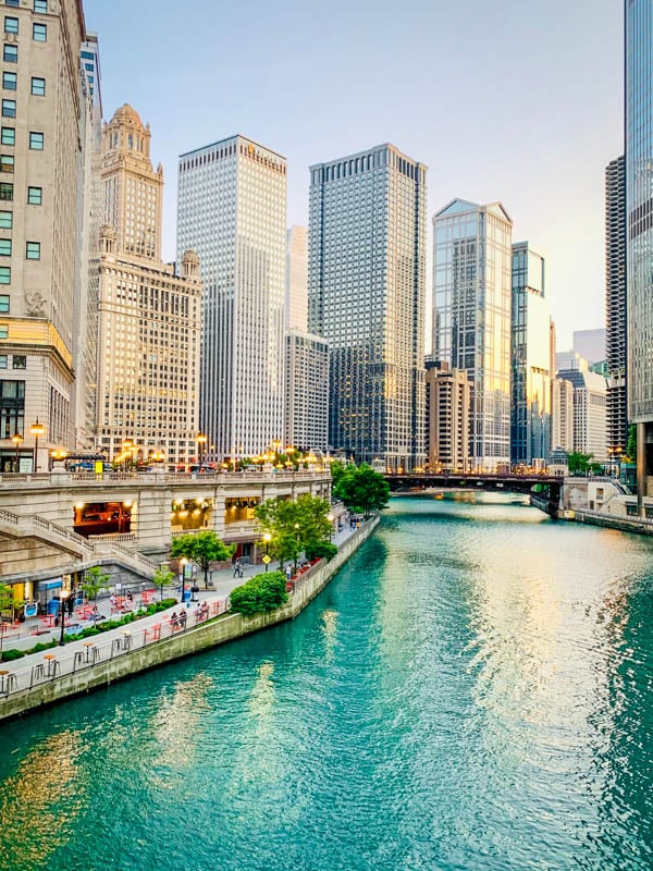 The Chicago River, a must-see spot for tourists in the city, showcasing stunning architecture and boat tours