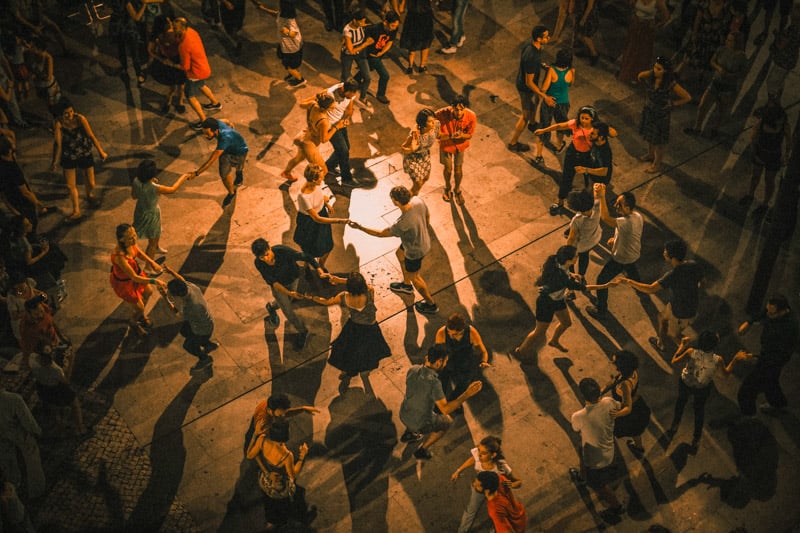 Ecstatic dancing is a free flow form of dancing that everyone should have on their bucket list