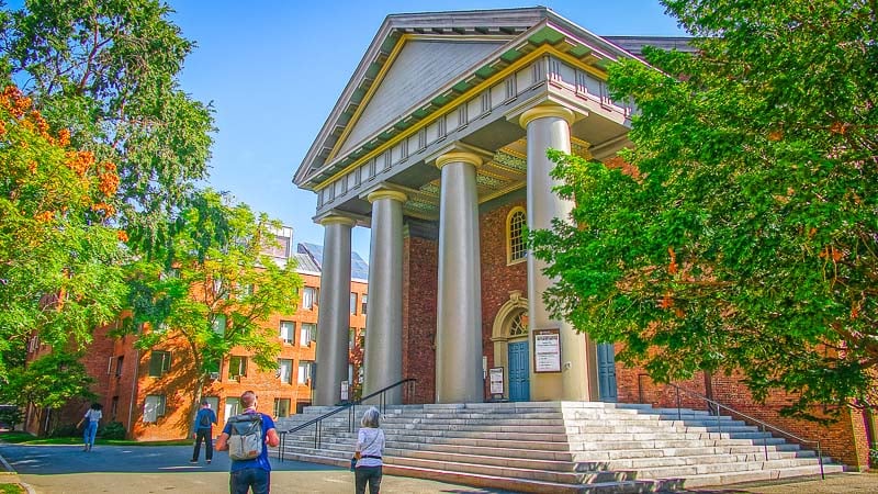 Visitors around the world are drawn to Harvard's campus, one of the most noteworthy sights in Cambridge.