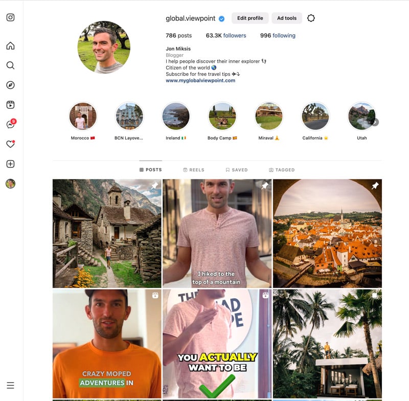 Social media content on starting a travel blog and tips for success