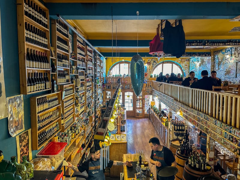 La Luna Restaurant has a fun and lively atmosphere and amazing seafood.