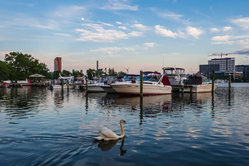 Medford provides a blend of city-like facilities and peaceful residential surroundings. 