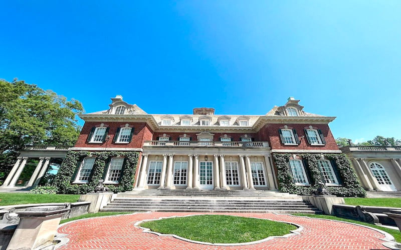 Old Westbury Gardens is a majestic estate on Long Island, showcasing Gilded Age architecture and exquisite gardens.