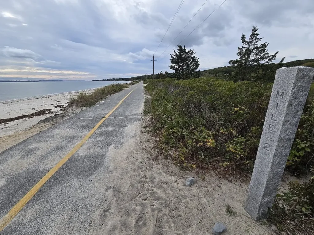 Shining Sea Bikeway